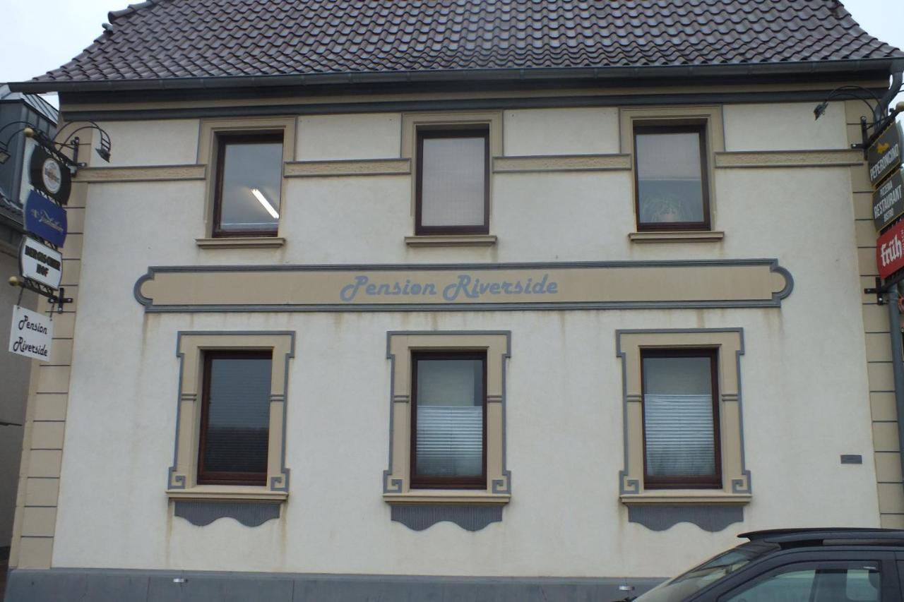 Pension Riverside In Leverkusen Hitdorf Am Rhein - Zentral An Der A1 Und 59 מראה חיצוני תמונה